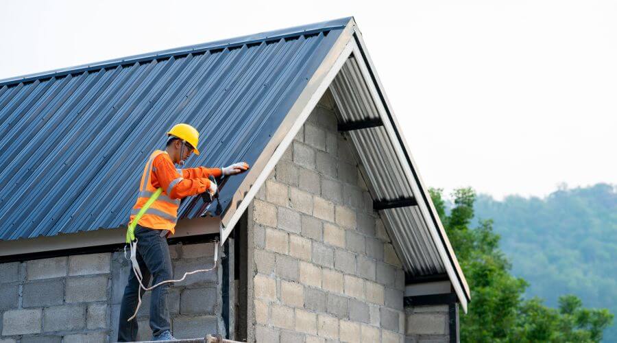 Expert Emergency Roof Repairs services in Coy, AL